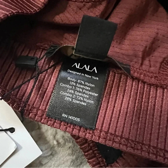 ALALA Raya Rib Bra in Desert Rose (Pinkish Brown) Size XS - Picture 8 of 10